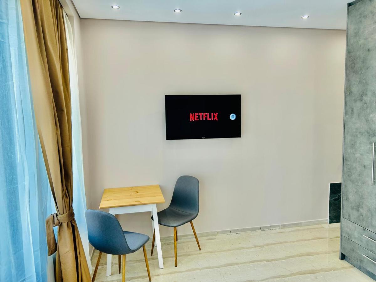 Port Twins Suites No1 Pire Dış mekan fotoğraf
