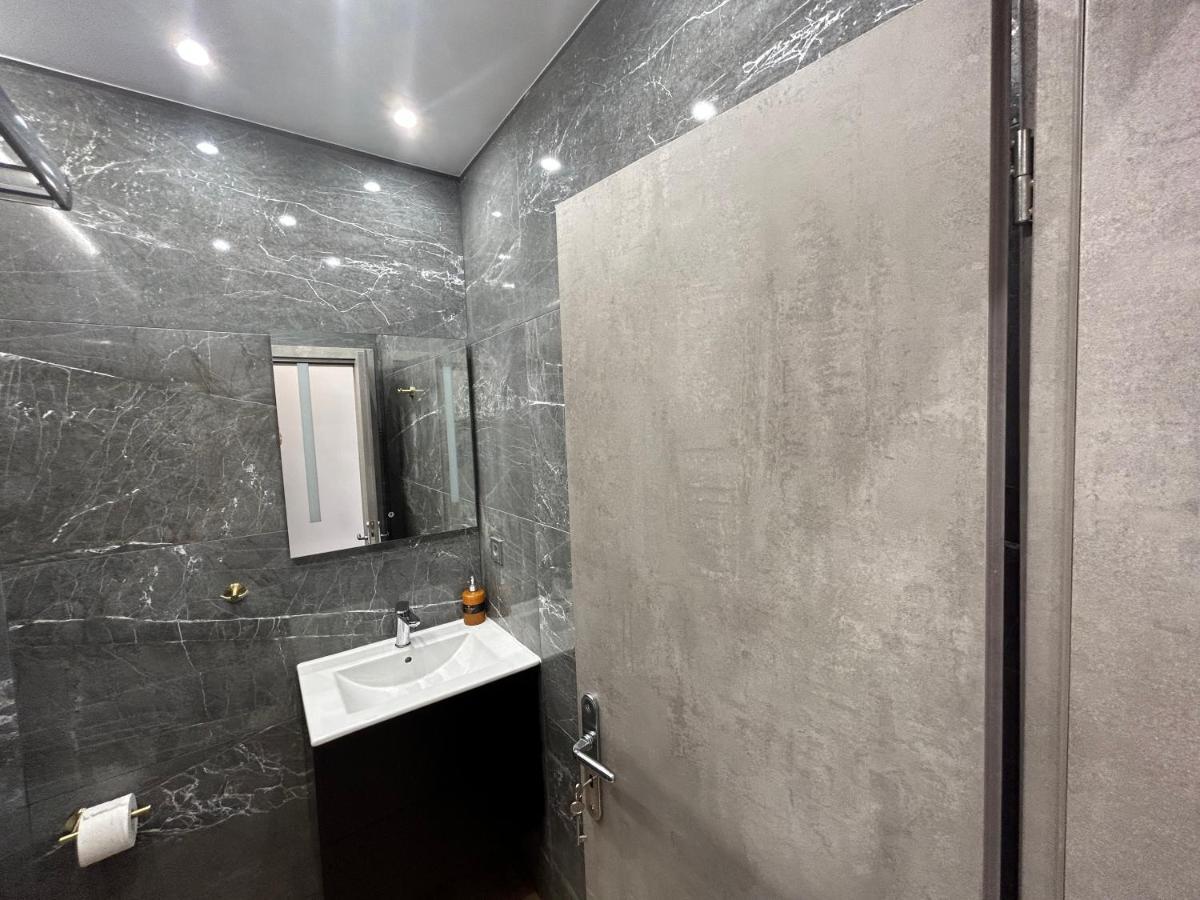 Port Twins Suites No1 Pire Dış mekan fotoğraf